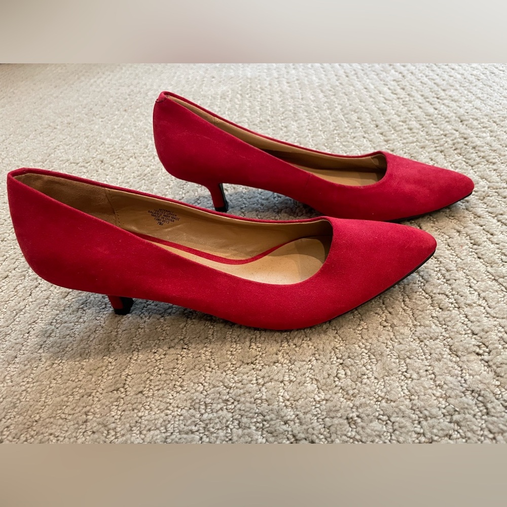 Romantic Soles Enact Red Kitten Heels